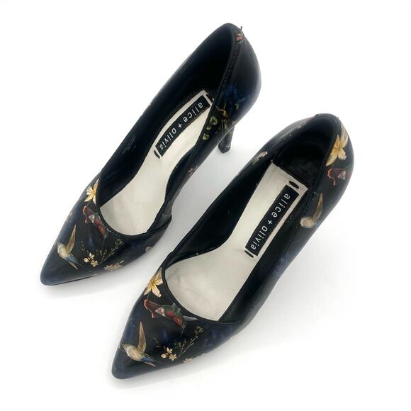 Alice + Olivia Dina Botanical print Humming bird pums Silettos Art to wear Sz 7 - Picture 4 of 12